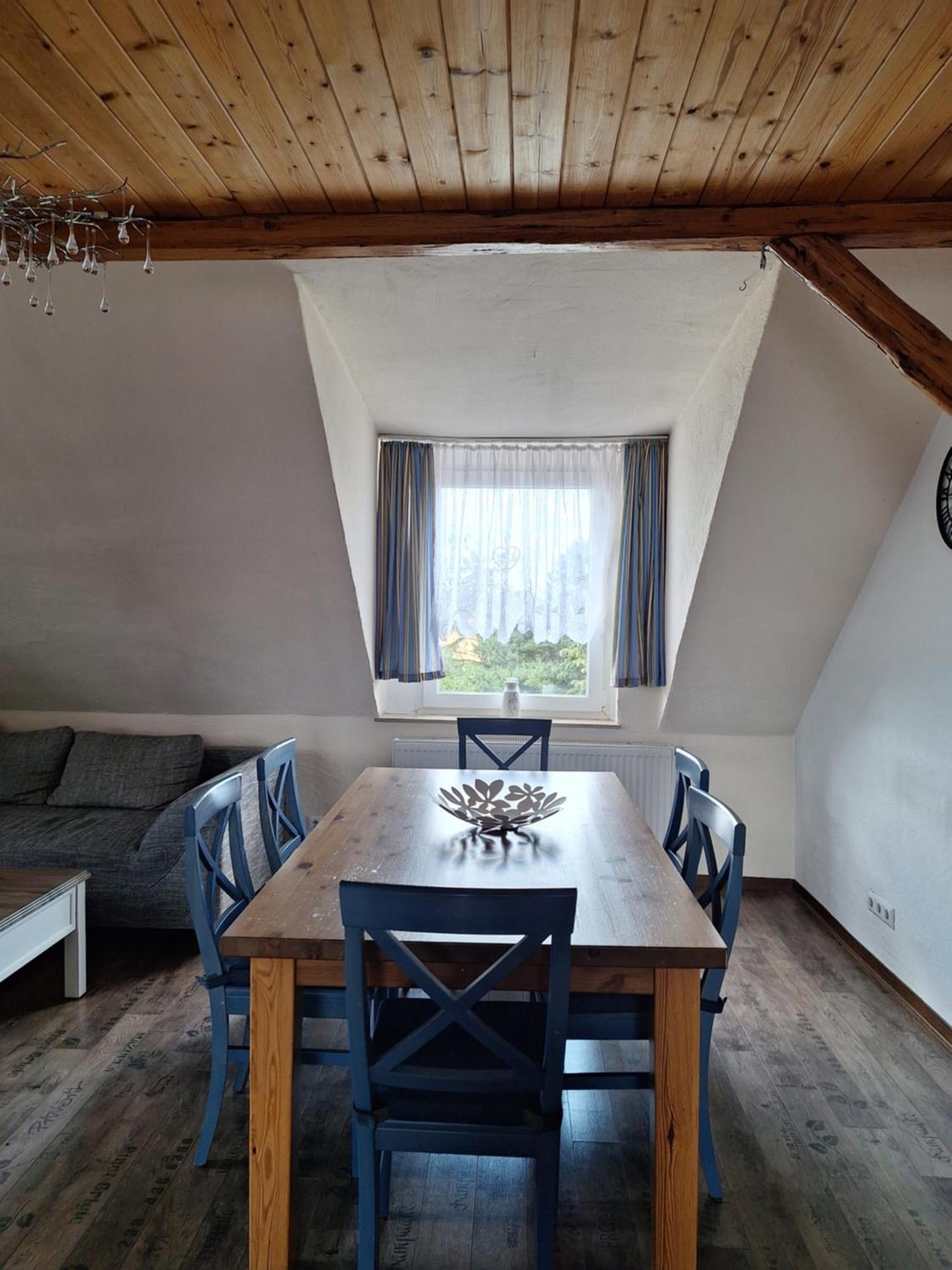 Gaststaette Und Pension Zur Schiene Merseburg Exterior foto